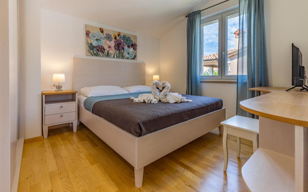 Lotus Villas Resort Πούλα Εξωτερικό φωτογραφία